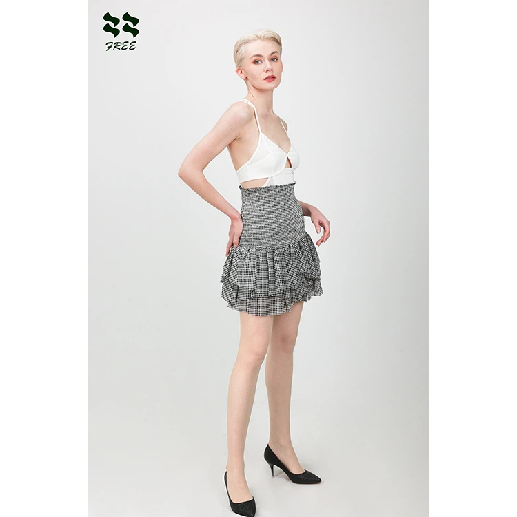 دامن کوتاه ناز سکسی با خطوط مخصوص مهمانی